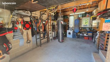 Location : salon privatif Location : salon privatif